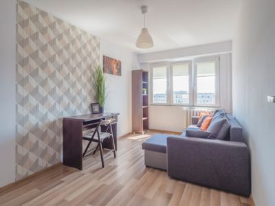Pokój nr 4, Waszyngtona 22 — Waszyngtona 22